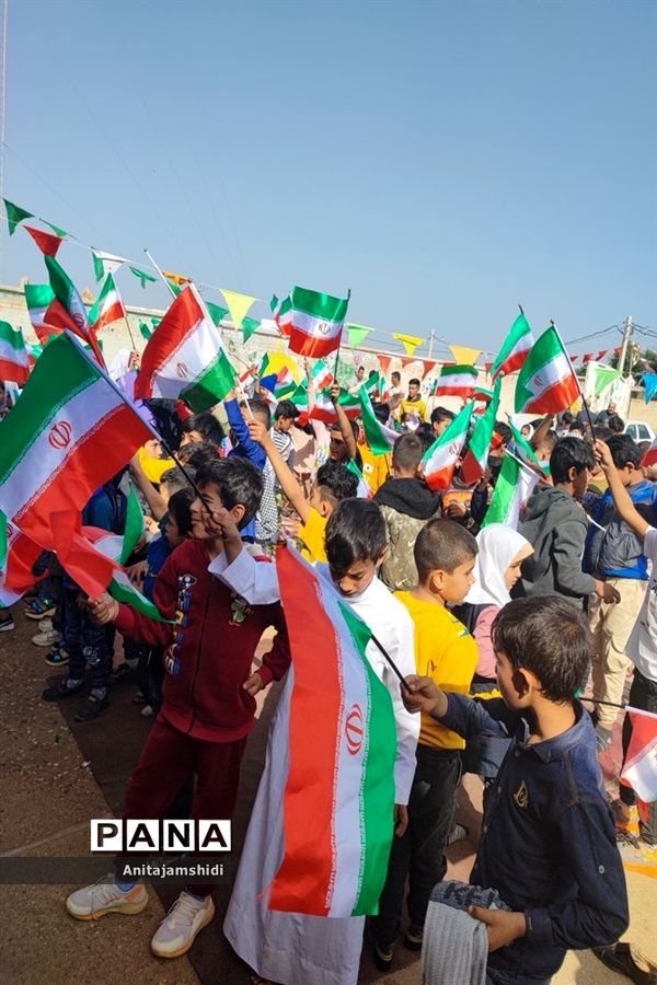 گرامیداشت چهل و چهارمین سالگرد پیروزی انقلاب در مدارس روستایی