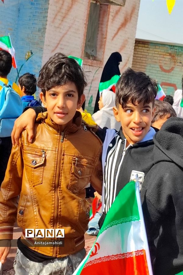 گرامیداشت چهل و چهارمین سالگرد پیروزی انقلاب در مدارس روستایی