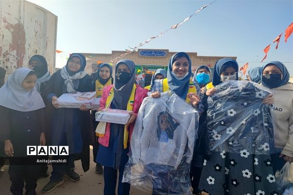 گرامیداشت چهل و چهارمین سالگرد پیروزی انقلاب در مدارس روستایی