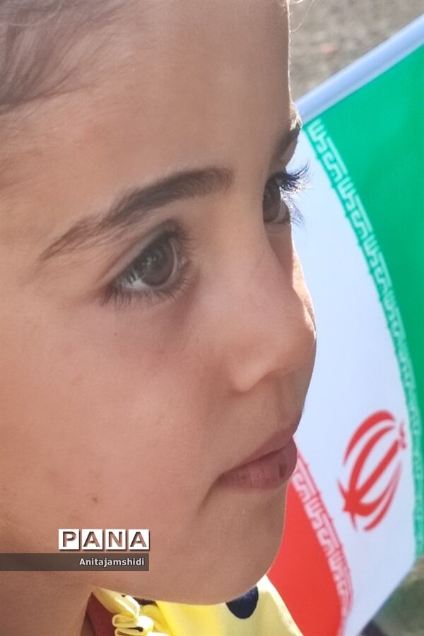 گرامیداشت چهل و چهارمین سالگرد پیروزی انقلاب در مدارس روستایی