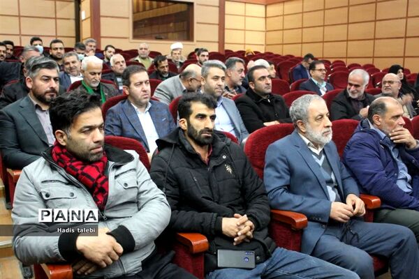 آیین رونمایی از کتاب دوما برگرفته از زندگی مادر سه شهید