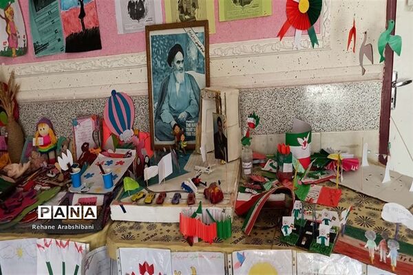برگزاری جشن انقلاب در مدارس آباده