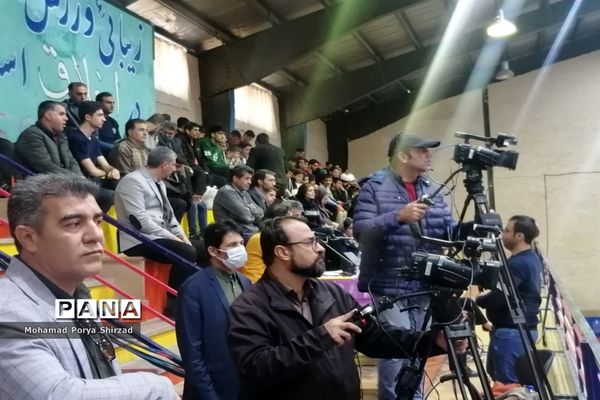 فینال مسابقات بسکتبال دانش‌آموزی در شیراز