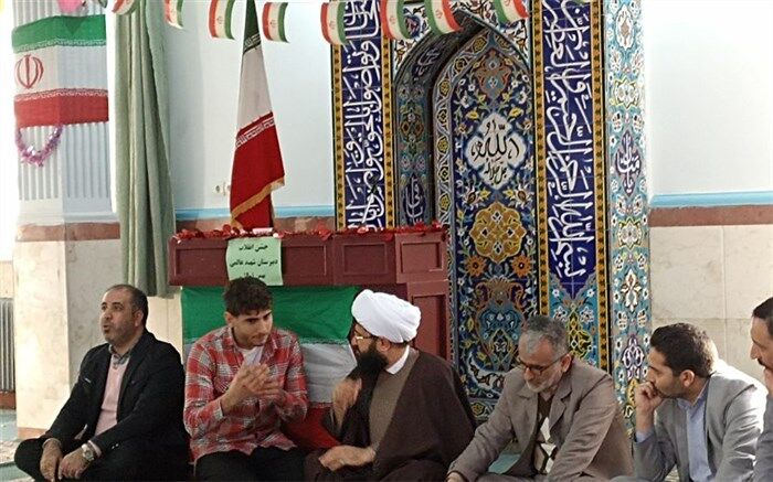 رسیدگی به دغدغه‌های دانش‌آموزان دوره دوم متوسطه، در ایام دهه فجر