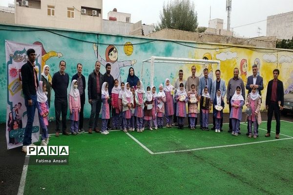 کارگاه آموزش خانواده در دبستان شهید فولادی بوشهر