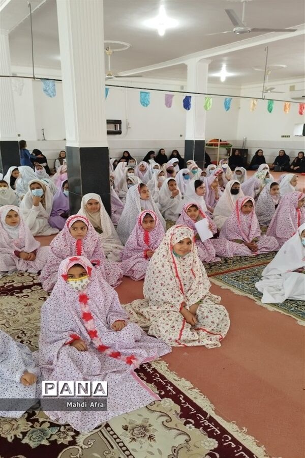 مراسم جشن تکلیف دانش آموزان دختر بخش تشان شهرستان بهبهان