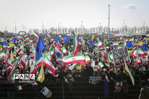 سخنرانی رئیس جمهوری در راهپیمایی ۲۲ بهمن