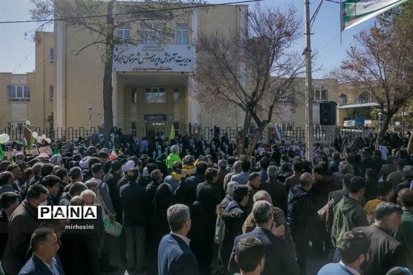 راهپیمایی با شکوه یوم الله ۲۲ بهمن در شهرستان ابرکوه