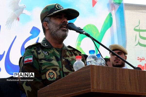 حضور پرشور مردم بهارستانی در راهپیمایی ۲۲ بهمن