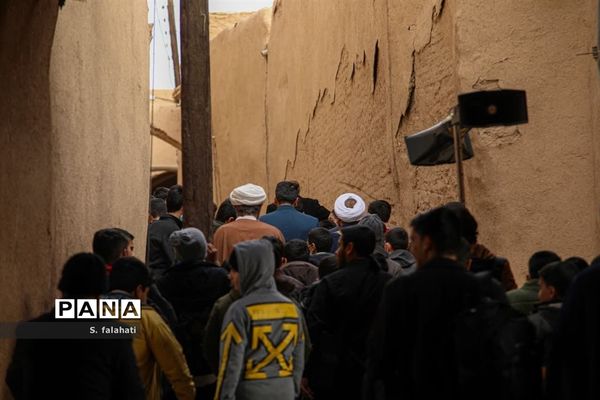 در پیچ و خم تاریخ انقلاب مردم یزد