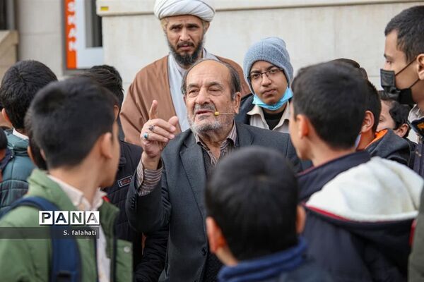 در پیچ و خم تاریخ انقلاب مردم یزد