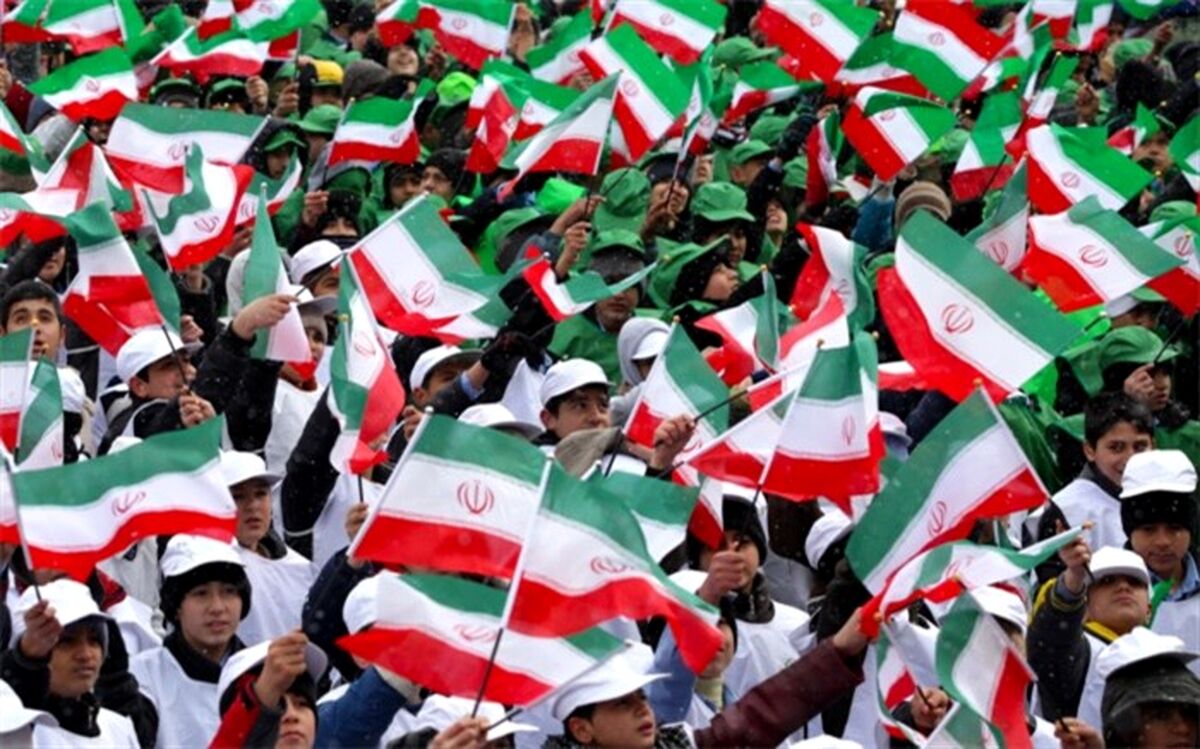 تجدید پیمان با آرمان‌های انقلاب اسلامی، با حضور گسترده مردم در راهپیمایی ٢٢ بهمن