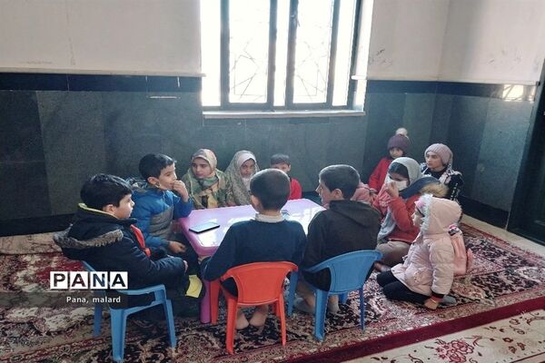 ارائه خدمات به نمازگزاران در نمازجمعه ملارد