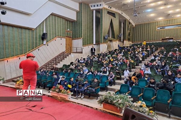 جشن‌های دهه فجر انقلاب و اعیاد ماه رجب درکانون فرهنگی تربیتی سلمان منطقه ۱۰