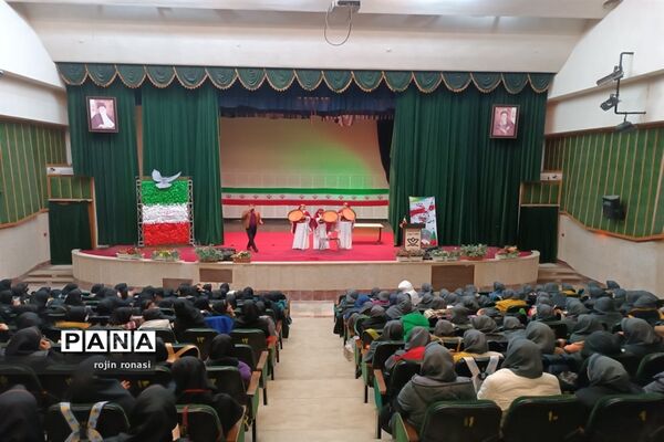 جشن‌های دهه فجر انقلاب و اعیاد ماه رجب درکانون فرهنگی تربیتی سلمان منطقه ۱۰