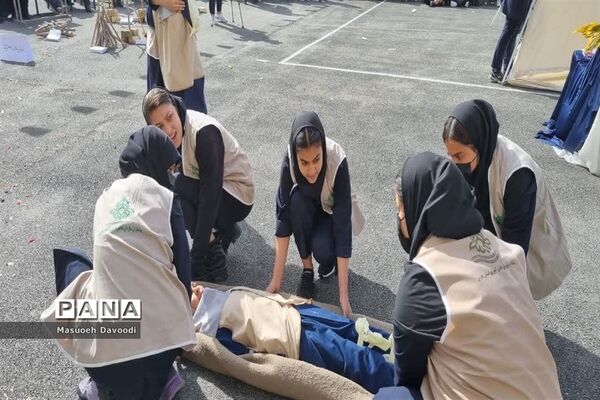 برگزاری جشن یاوران انقلاب ناحیه ۳ شیراز