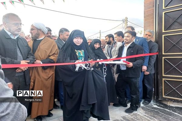 افتتاح دو مدرسه همزمان با دهه فجر در جعفرآباد قم-1