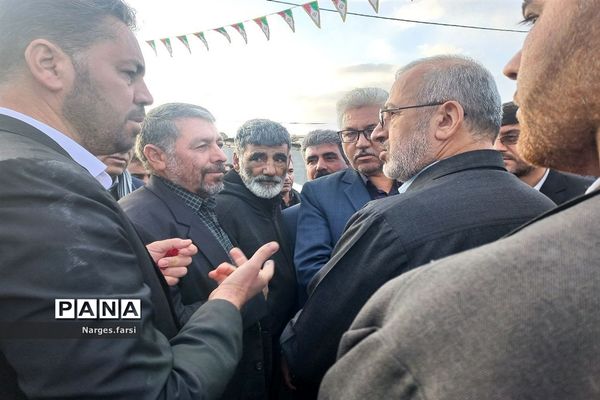 افتتاح دو مدرسه همزمان با دهه فجر در جعفرآباد قم-1