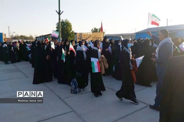 اعزام ۷۰ دانش‌آموز منطقه نیر به یادمان‌ عملیات‌های دفاع مقدس