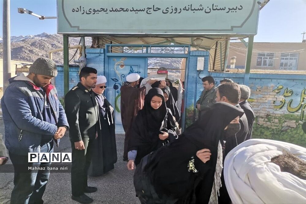 اعزام ۷۰ دانش‌آموز منطقه نیر به یادمان‌ عملیات‌های دفاع مقدس