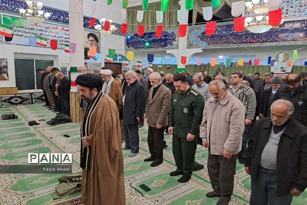 حضور وزیر آموزش و پرورش در مسجد جامع شهرستان عباس آباد  مازندران