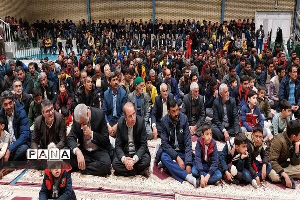 راهپیمایی 22بهمن در بخش آیسک شهرستان سرایان