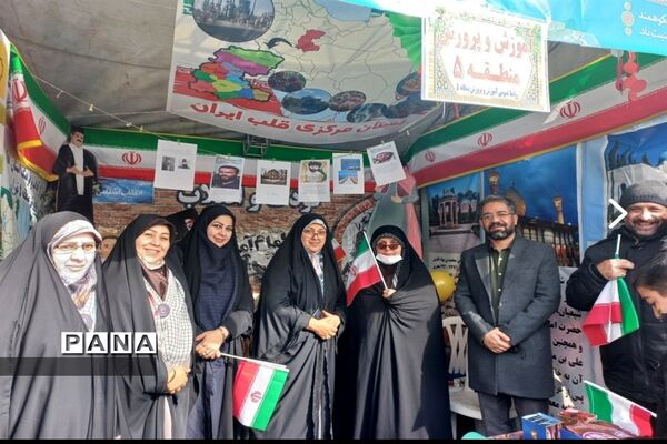 حضور باشکوه در راهپیمایی ۲۲ بهمن در تهران