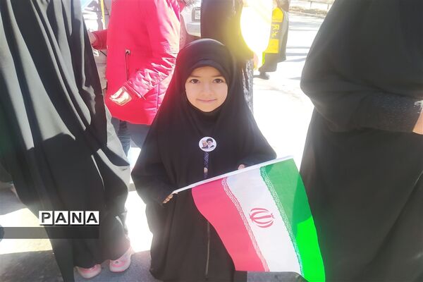 راهپیمایی باشکوه 22 بهمن در شهرستان اقلید