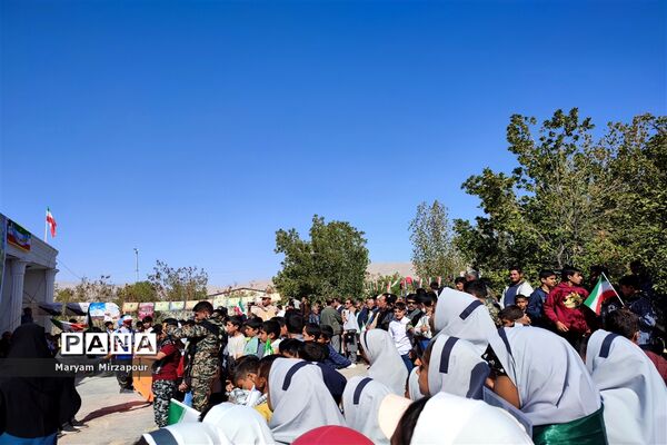 ۲۲بهمن ماه روز استقلال و آزادی ملت ایران است