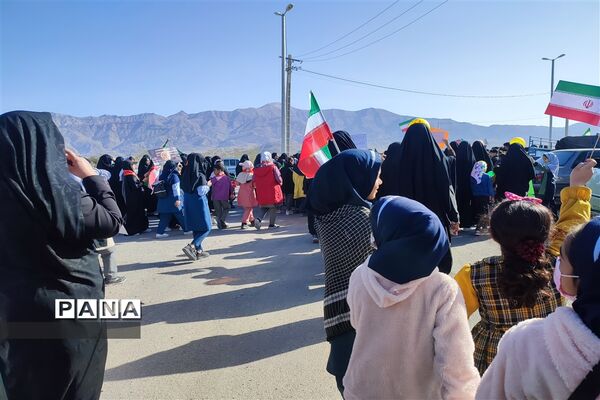 ۲۲بهمن ماه روز استقلال و آزادی ملت ایران است