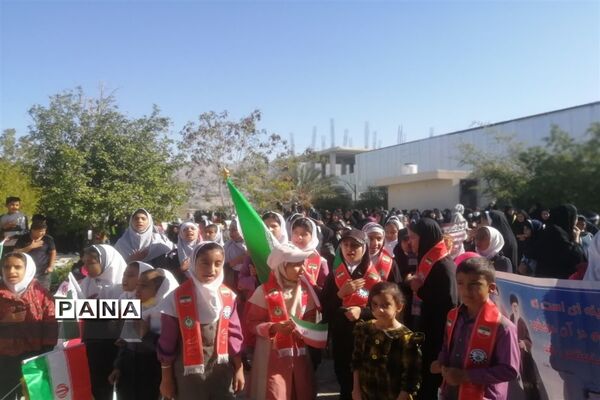 ۲۲بهمن ماه روز استقلال و آزادی ملت ایران است