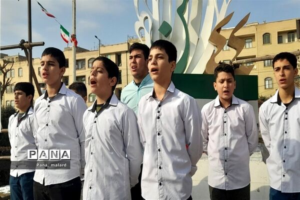 تجمع پرشور ۲۲ بهمن در ملارد