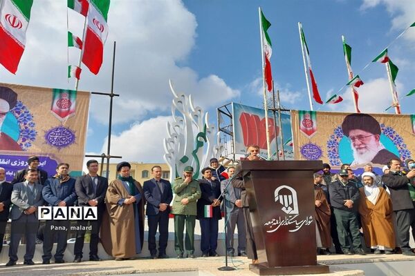 تجمع پرشور ۲۲ بهمن در ملارد