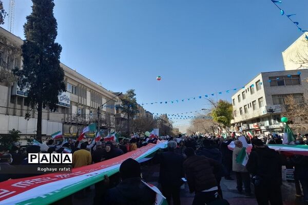 ایران استوار، 44 سال افتخار