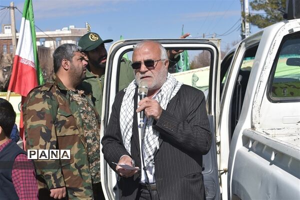 راهپیمایی با شکوه یوم الله ۲۲ بهمن مردم شهرستان بهاباد