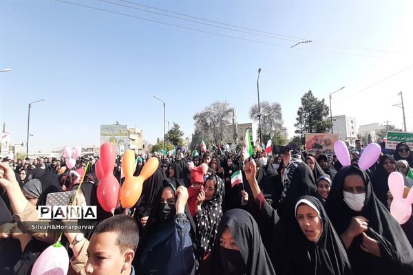 راهپیمایی باشکوه 22 بهمن در شهرستان جهرم