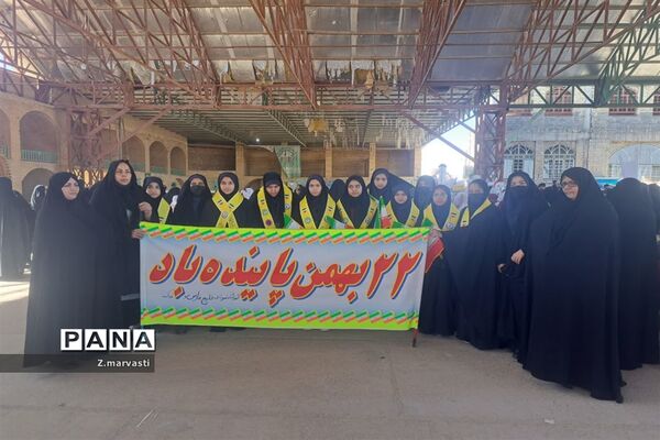 افتخار دیگر دانش‌آموزان انقلابی مروست