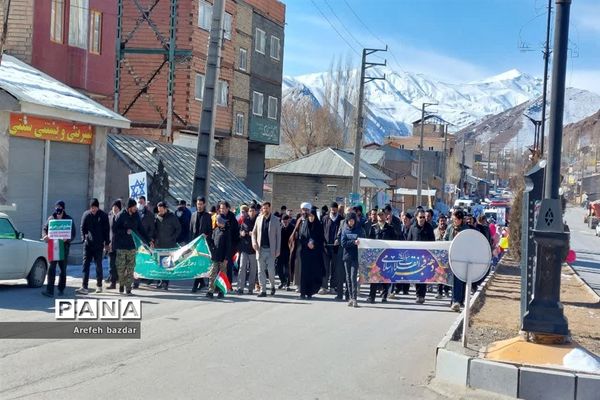 راهپیمایی ۲۲ بهمن در شهر بلده نور
