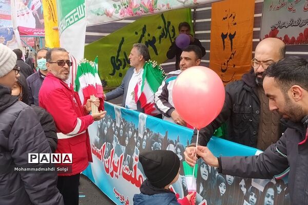 برگزاری پرشور جشن پیروزی انقلاب اسلامی باحضور مردم یک دل و متحد شهرستان شهریار