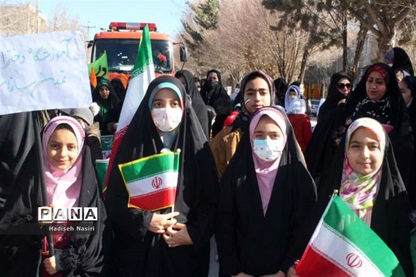 خروش حماسی مردم خرم‌بید در راهپیمایی 22 بهمن