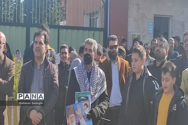 حضور باشکوه مردم شهرستان نور در راهپیمایی یوم‌الله ۲۲ بهمن