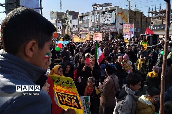برگزاری راهپیمایی یوم‌الله ۲۲ بهمن در شهرستان قرچک
