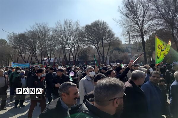 حضور پرشور مردم شهرستان شاهین شهر در  راهپیمایی ٢٢بهمن