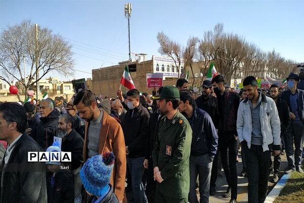 حضور پرشور مردم شهرستان شاهین شهر در  راهپیمایی ٢٢بهمن