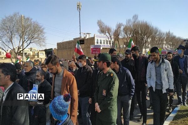 حضور پرشور مردم شهرستان شاهین شهر در  راهپیمایی ٢٢بهمن