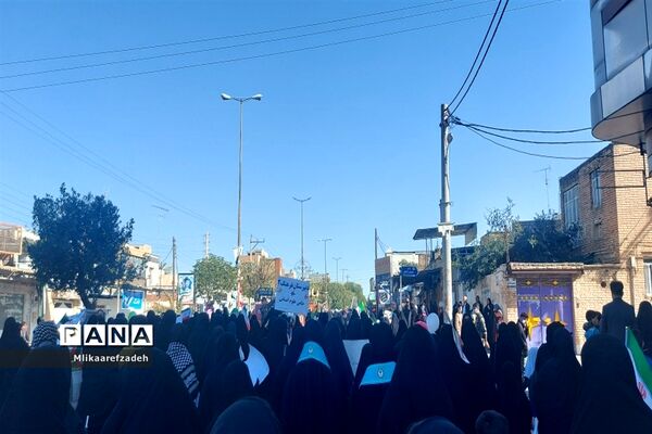 راهپیمایی 22 بهمن در دزفول