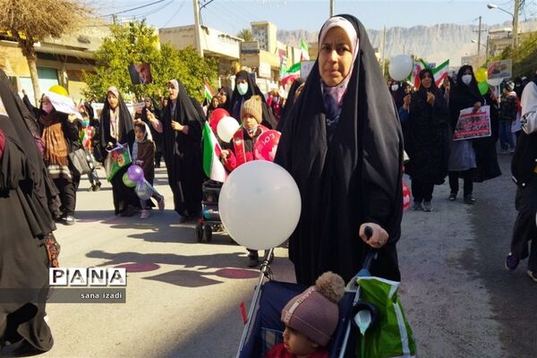 راهپیمایی 22 بهمن در کازرون