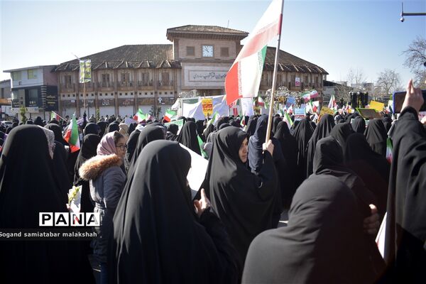 راهپیمایی۲۲ بهمن در ساری