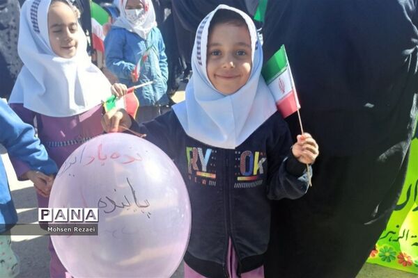راهپیمایی 22 بهمن در منطقه سده