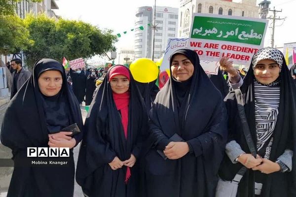 حماسه حضور مردم بوشهر در 22 بهمن